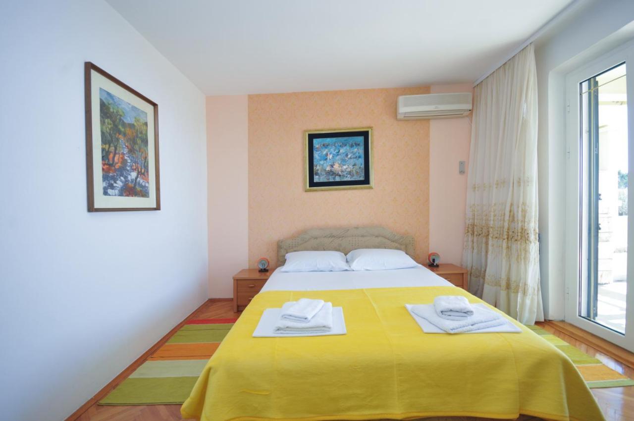 Apartments Balic Свети Стефан Екстериор снимка