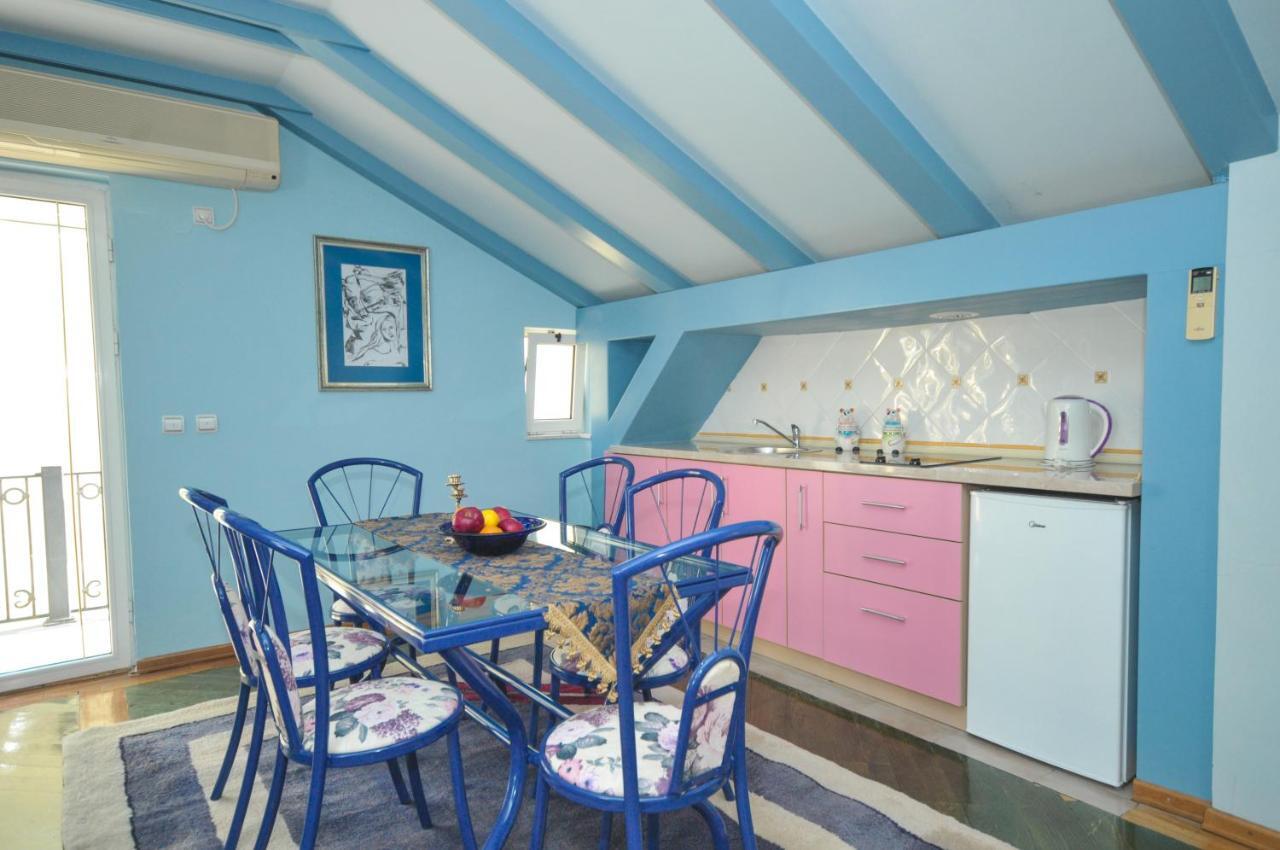 Apartments Balic Свети Стефан Екстериор снимка